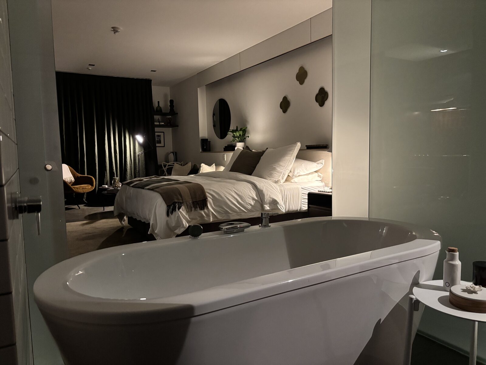 The Arrow — soaking bath by night